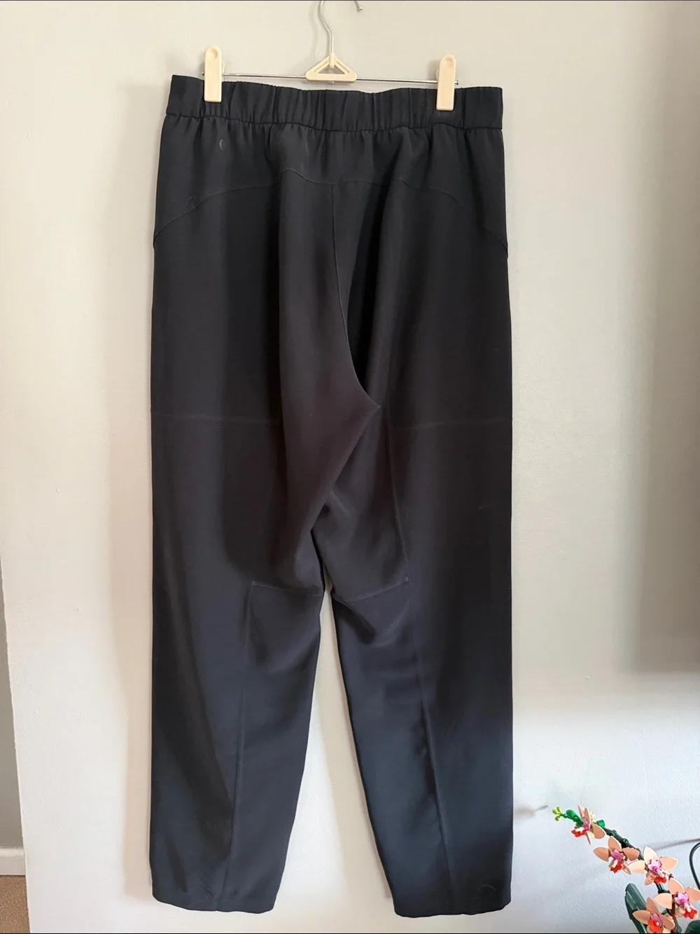Women’s Black Straight-Leg Dress Pants